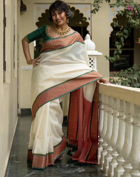White Color Beautiful Hariyali Banno Saree Crafted From Soft Cotton-Acrylic Fabric