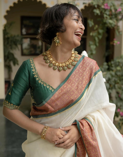 White Color Beautiful Hariyali Banno Saree Crafted From Soft Cotton-Acrylic Fabric