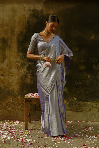 Midnight Blue And Grey Tone Handloom Tissue Saree