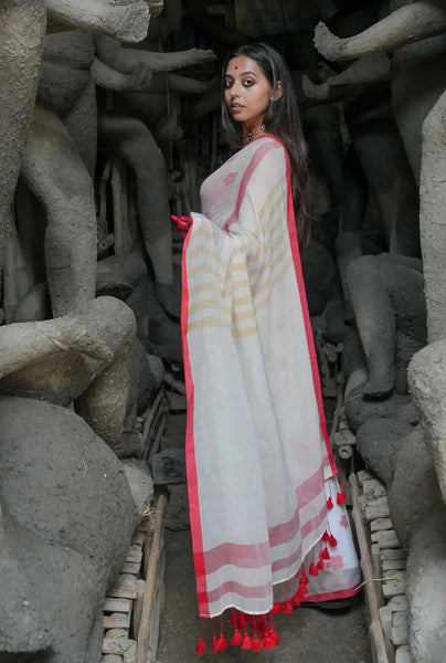 White And Red Mulmul Cotton Floral Design Saree With Tassels