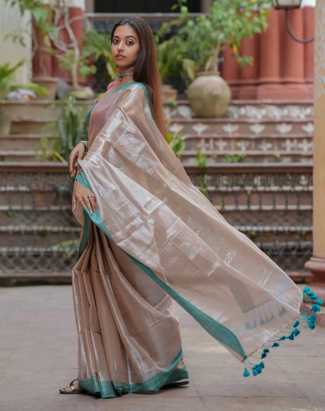 Beautiful Dual-colored Silver Tissue Cotton Saree