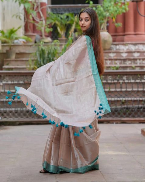 Beautiful Dual-colored Silver Tissue Cotton Saree