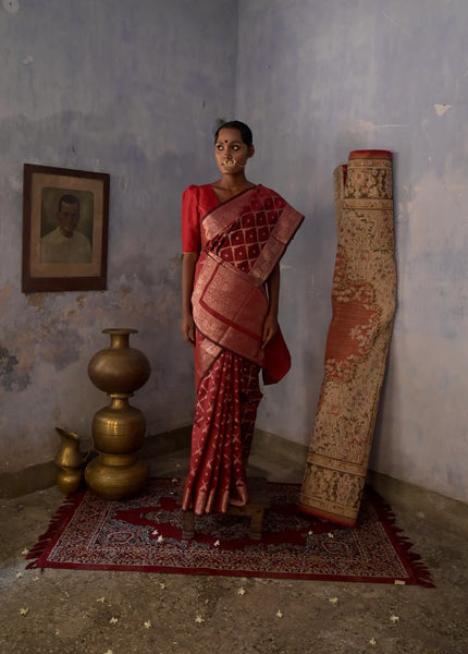 Red Handloom silk Jaal Banarasi Saree with floral Zari Border