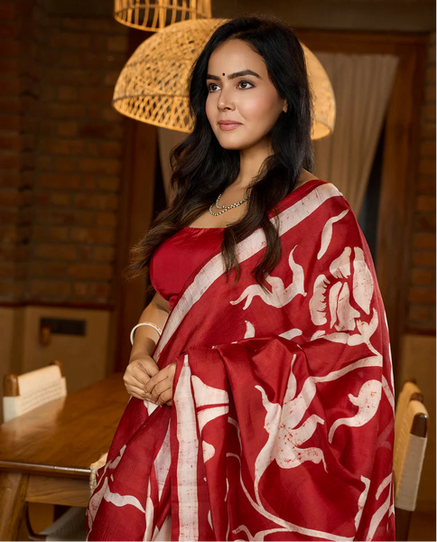 Agamoni Durga Puja Collection Red & Off White Batik Saree