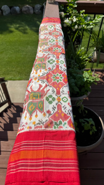 Pure Pochampally Double Weaving Ikat Silk Patola White Red Saree