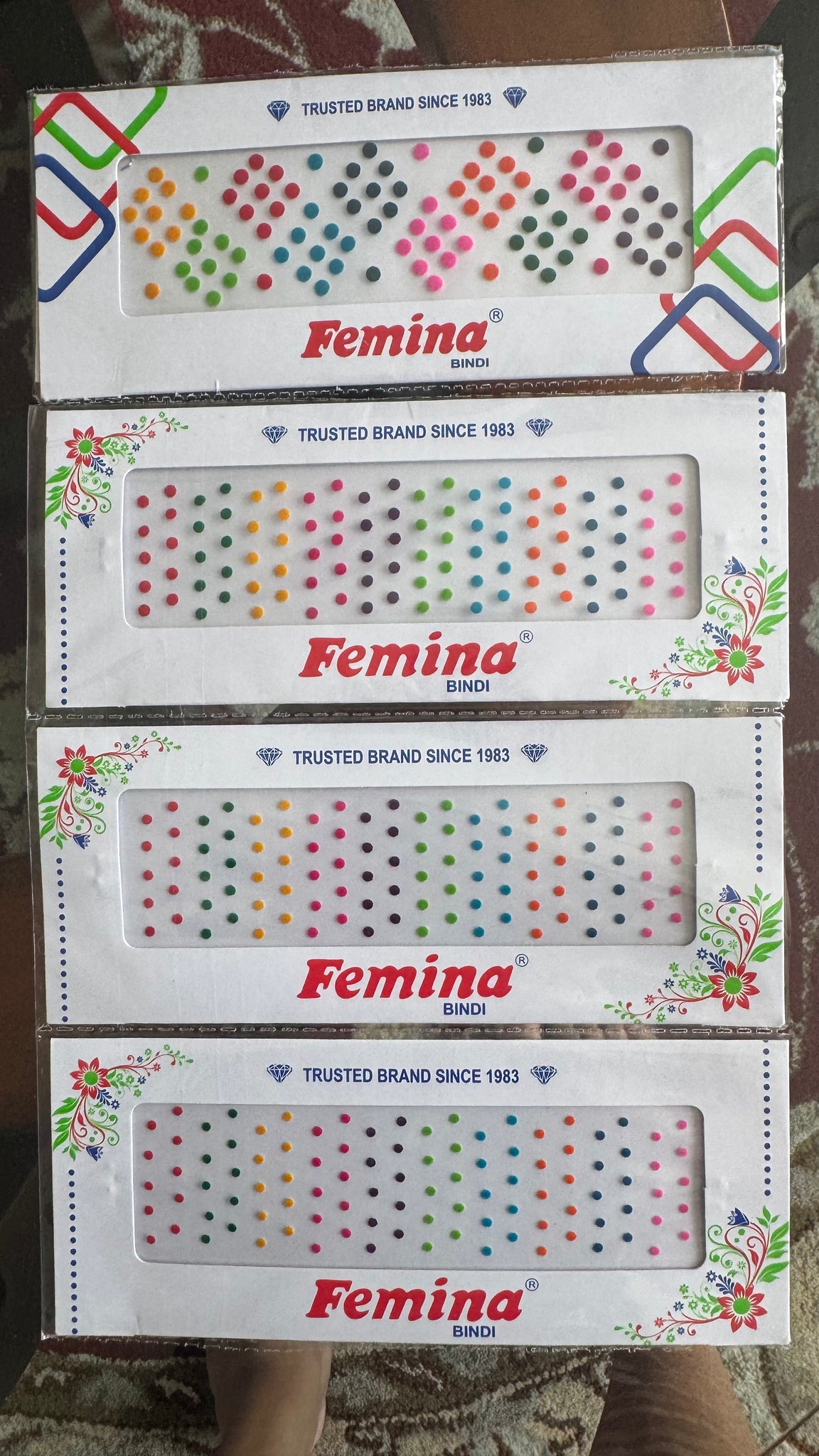 4 pack Bindi/Teep, Multicolored