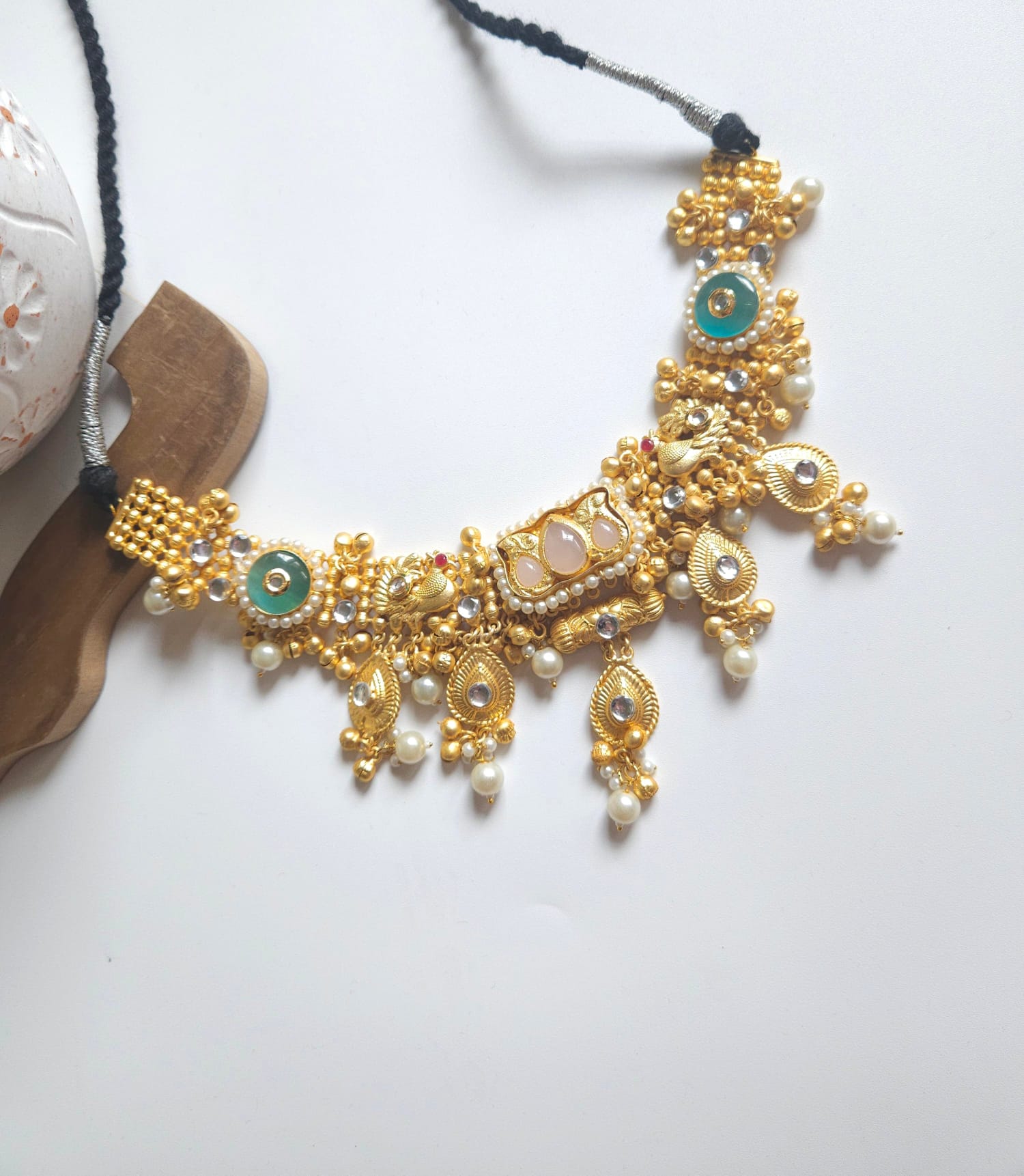 Alicia Gold Fusion Hasli necklace