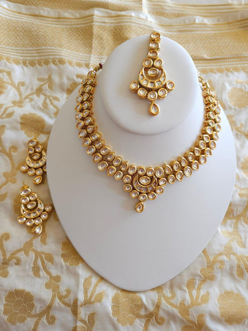 Ahmedabadi 3 piece Pachi Kundan Jewelry set