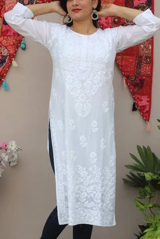 HAND EMBROIDERED WHITE  COTTON LUCKNOWI CHIKANKARI KURTA