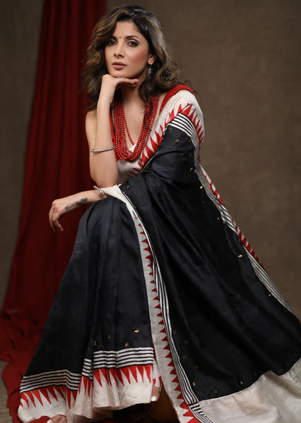 BLACK PURE SILK TEMPLE BORDER SAREE WITH HAND EMBROIDERY