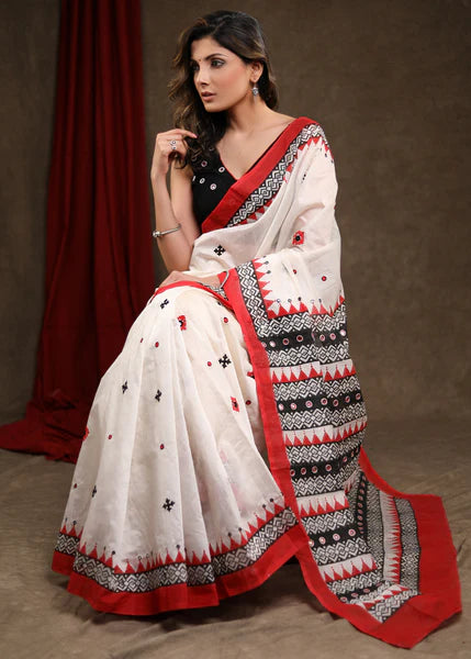 WHITE BLOCK PRINTED CHANDERI SAREE WITH TEMPLE BORDER & HAND EMBROIDERED GUJARATI STITCH