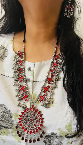 Red Long Handcrafted Thread Gypsy Necklace Set