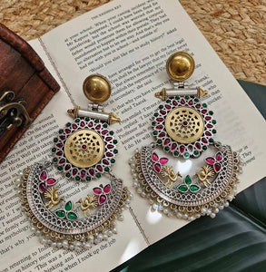 Dual tone silver look alike earring