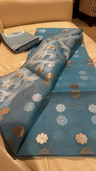 LIGHT SKY BLUE WITH WHITE & GOLDEN  ZARI ALLOVER FLORAL HANDWOVEN RESHAM JAMDANI SAREE