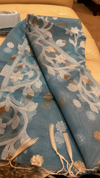 LIGHT SKY BLUE WITH WHITE & GOLDEN  ZARI ALLOVER FLORAL HANDWOVEN RESHAM JAMDANI SAREE
