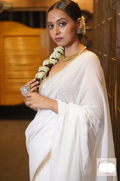 Lightweight White Mulmul Saree With Zari Work