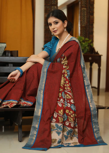 MAROON COTTON SAREE WITH KALAMKARI HAND PAINTED PALLU AND AJRAKH BORDER