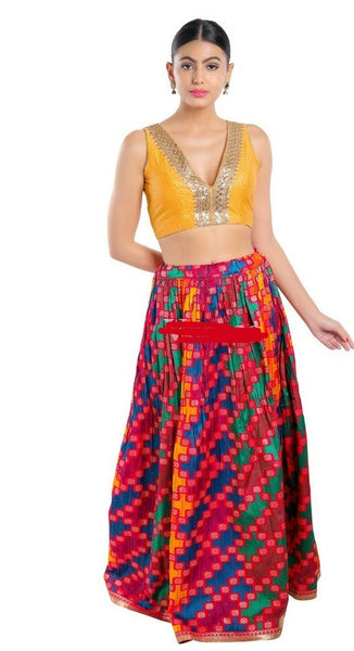 Readymade Jain Silk Padded Back Open Sleeveless Saree Blouse