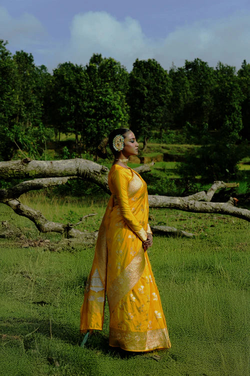 Yellow Handloom Katan Banarasi Saree with Floral Jaal Zari Border and Floral Butis