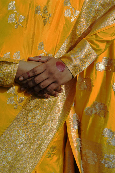 Yellow Handloom Katan Banarasi Saree with Floral Jaal Zari Border and Floral Butis