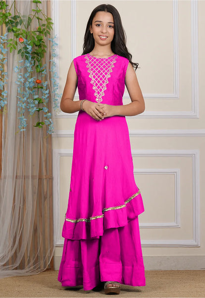 Teen Girls Georgette Layered Gown in Fuchsia
