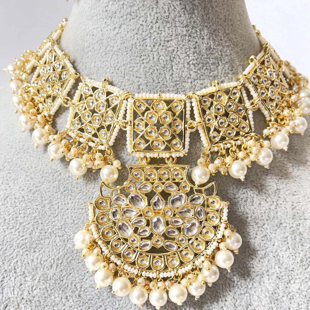 Pakistani Kundan Choker Necklace, Hyderabadi Jewelry, Kashee's Jadau  Jewelry | Indian bridal jewelry sets, Indian bridal jewelry kundan, Bridal  jewelry necklace