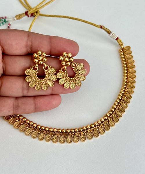 Antique Gold Necklace South Indian Temple Jewelry
