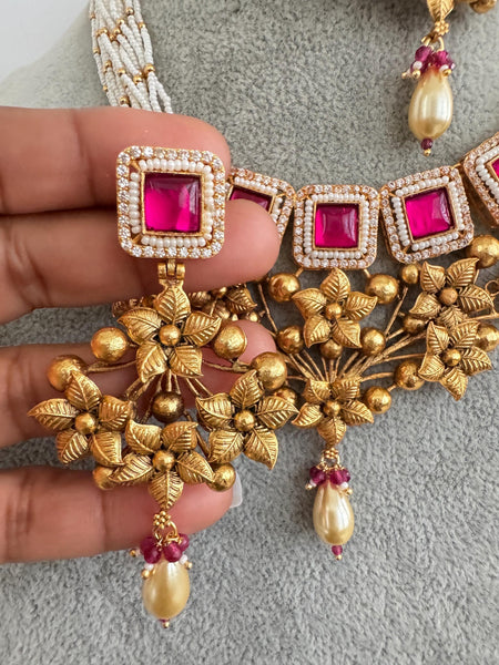 Ruby Meenakari Gold Kundan Choker Necklace with Earring Set