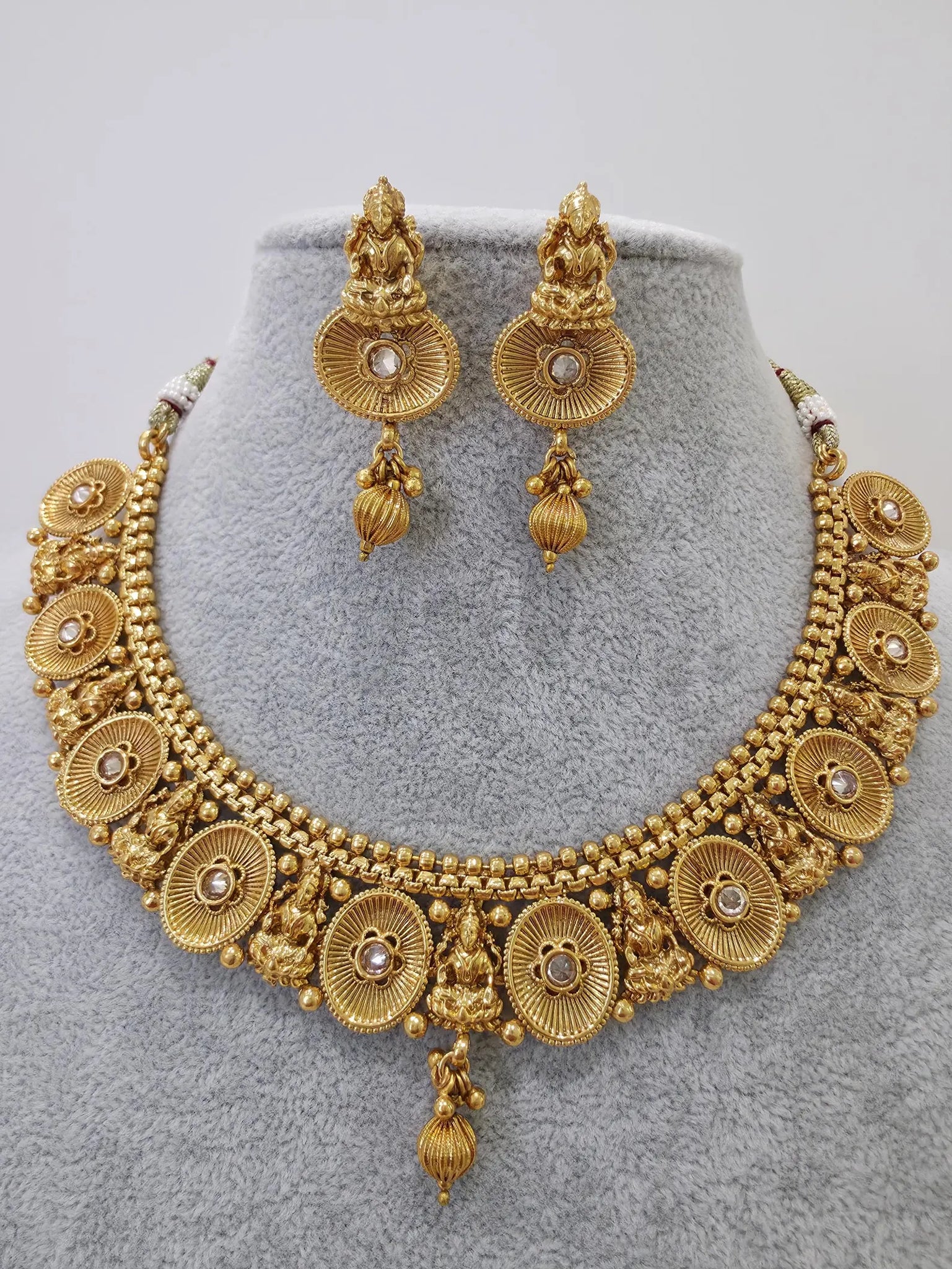 Gold Polki Kundan necklace Set