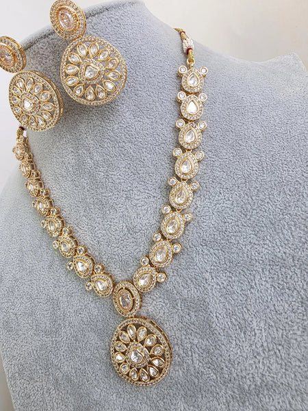 White Moissanite Kundan Necklace
