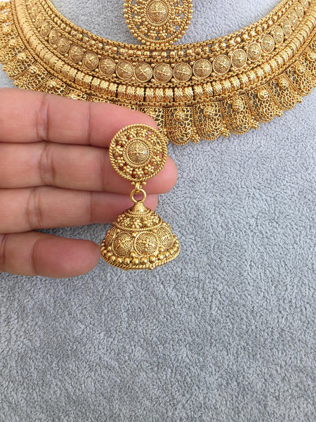 Antique Mukut Gold Bridal South Indian Necklace