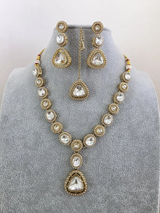 Antique Dull Gold Kundan Pearl Necklace Set