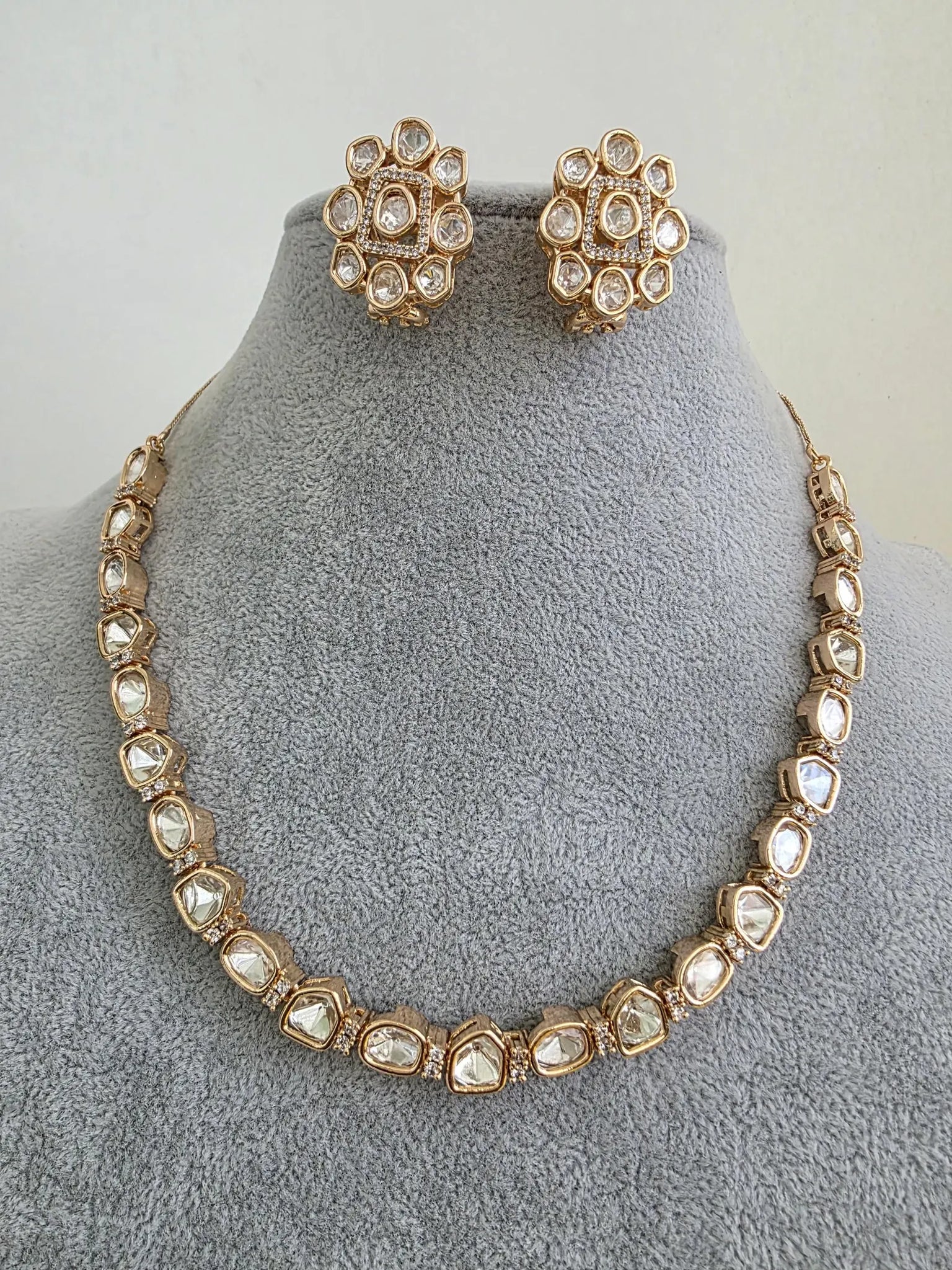 Moissanite Kundan Necklace