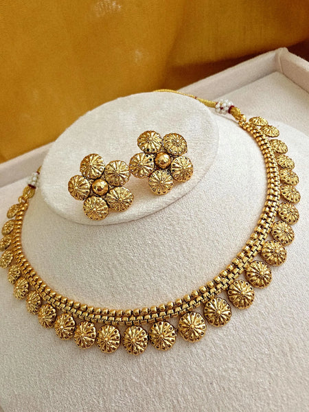 Antique Gold South Indian Temple Guttapusalu Necklace Set