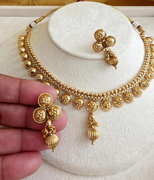 Antique Gold South Indian Temple Guttapusalu Necklace Set