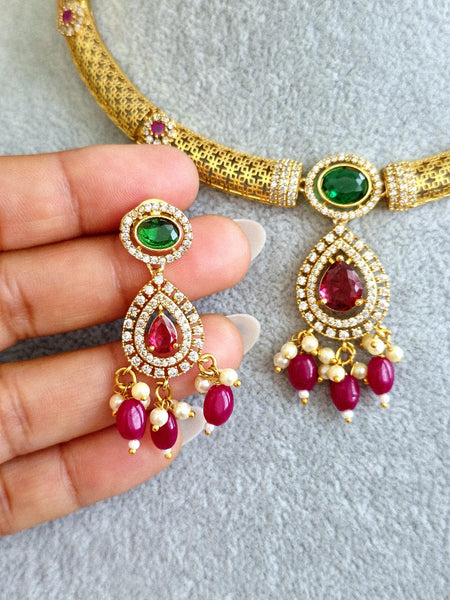 Handmade Gold Hasli Necklace and Earring Set