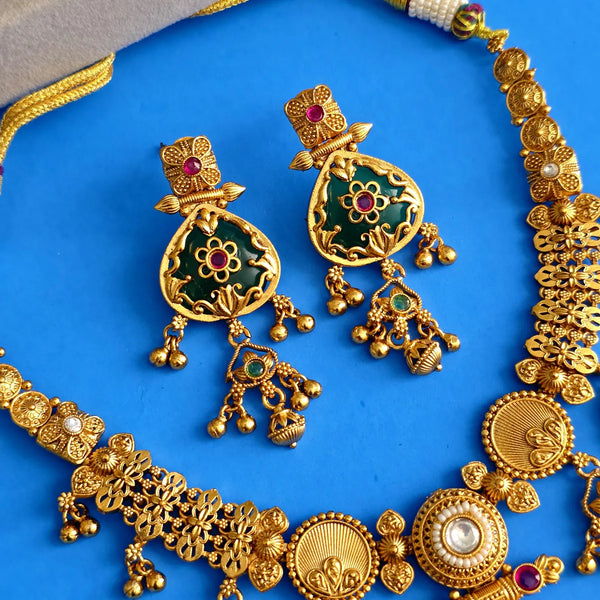 Green Enamel Antique Gold Necklace Set