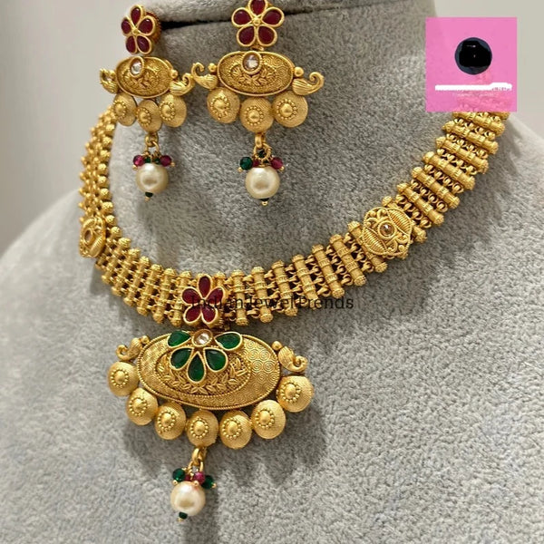 Matt Gold Rajwadi Kundan Necklace Set