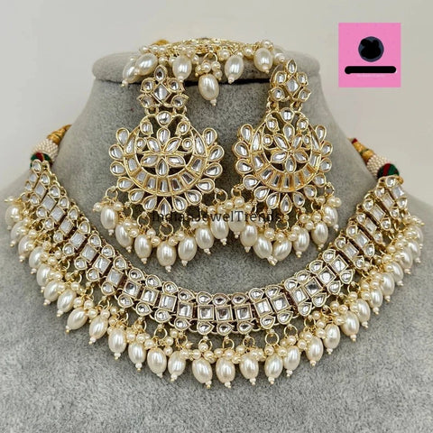 White Pearl Kundan Necklace Set