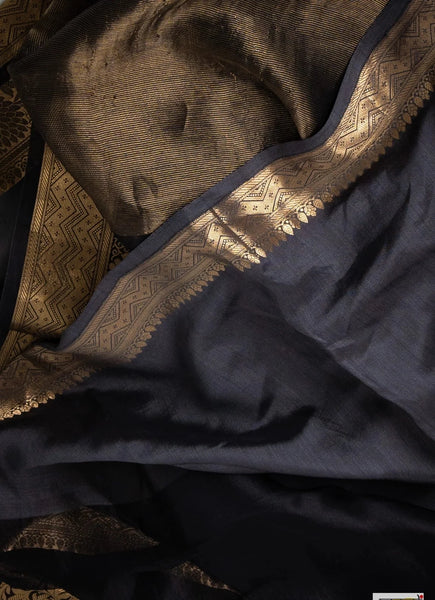 Black and Gold Banarasi Organza Silk Saree