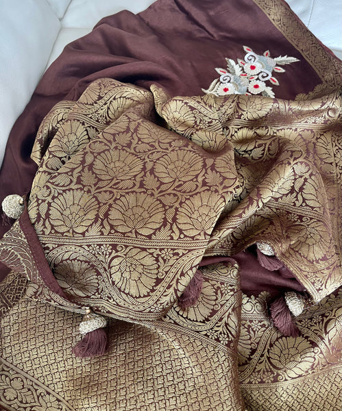 Chocolate and Gold Handloom Pure Munga Crepe Hand Work Silk Saree