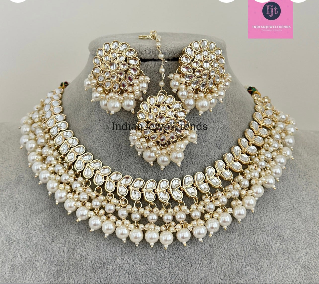 White Pearl Kundan Necklace Set Kundan Choker Bollywood Jewelry Indi ShopBollyWear.Com