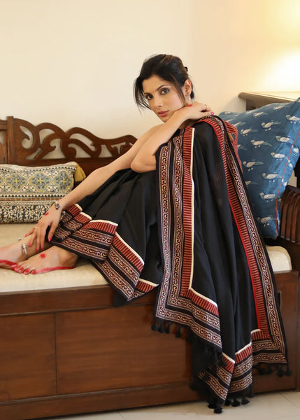 BLACK COTTON SAREE WITH EXCLUSIVE AJRAKH BORDER