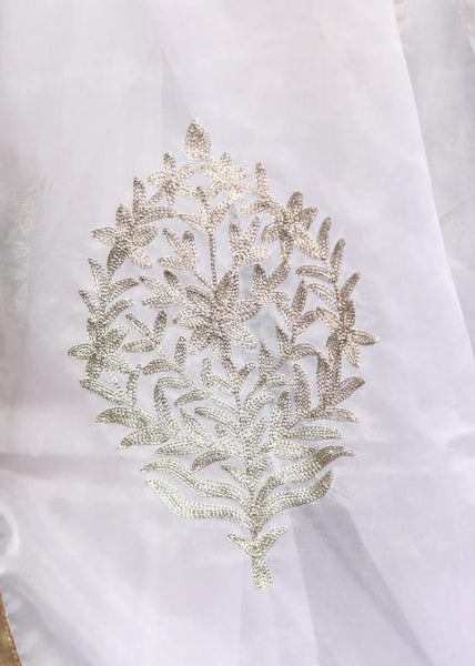WHITE ORGANZA SAREE WITH GOLDEN CLASSY ZARI EMBROIDERY & BORDER