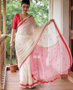 Gorgeous Off-white Mul Cotton Saree With Red And Gold Details