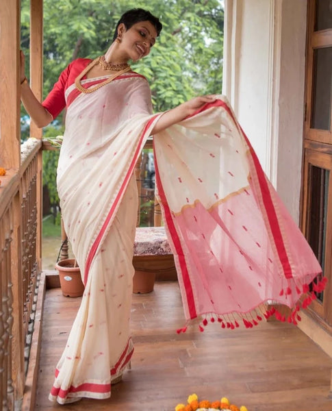 Gorgeous Off-white Mul Cotton Saree With Red And Gold Details