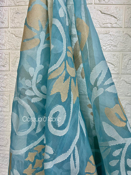 LIGHT SKY BLUE WITH WHITE & GOLDEN  ZARI ALLOVER FLORAL HANDWOVEN RESHAM JAMDANI SAREE