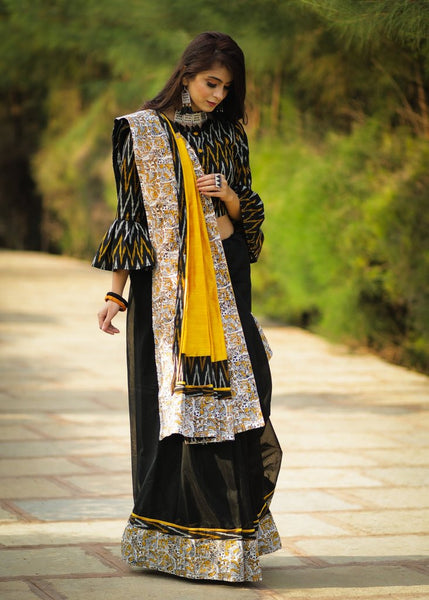 BLACK CHANDERI SAREE WITH BLOCK PRINTED BORDER