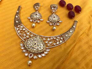 Gold Plated Designer Kundan Choker Necklace Set with Red Stone & Matching Earrings