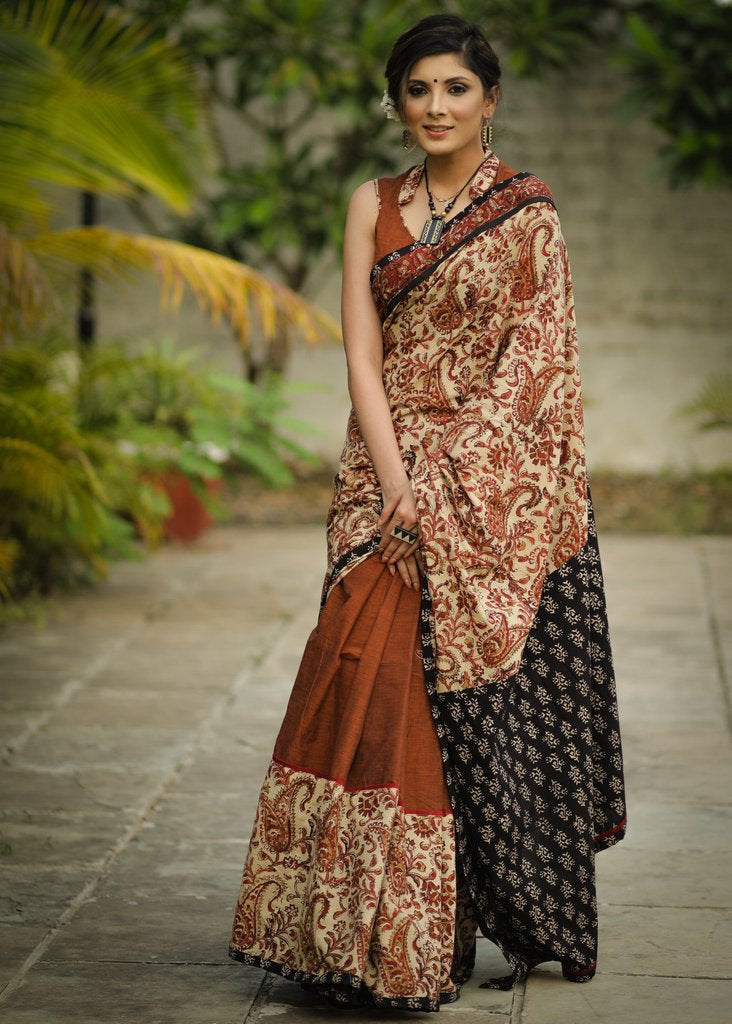 KALAMKARI MOTIFS & BROWN HANDLOOM COTTON COMBINATION WITH AJRAKH PALLU